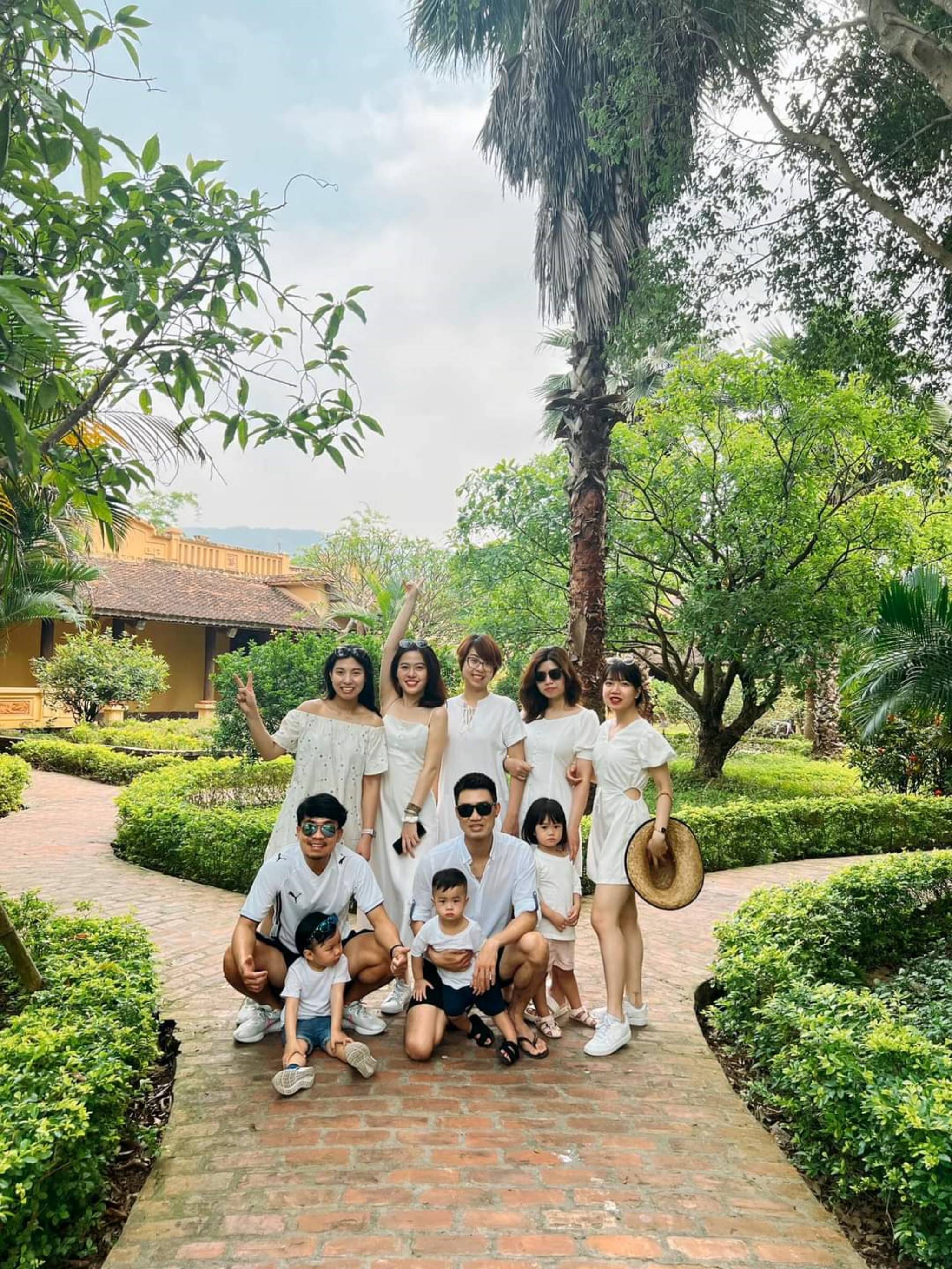 Du khách tại Emeralda Resort Ninh Binh
